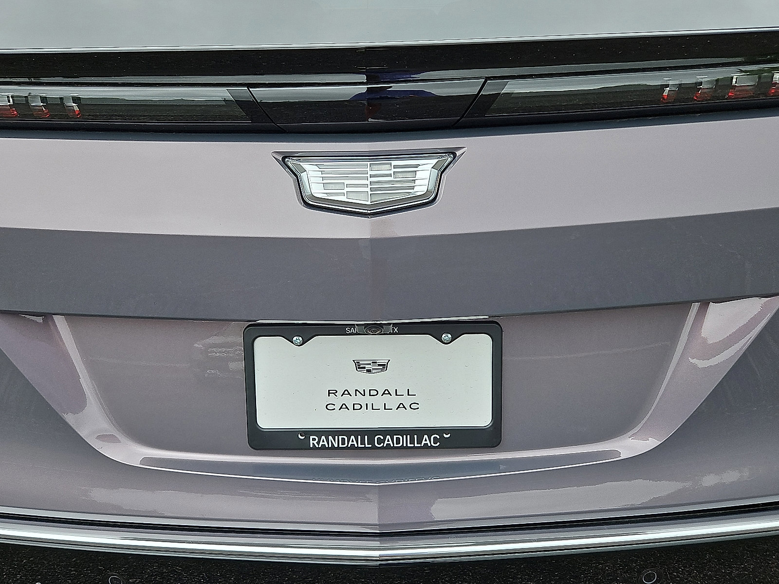 New 2025 Cadillac Lyriq Luxury image 7