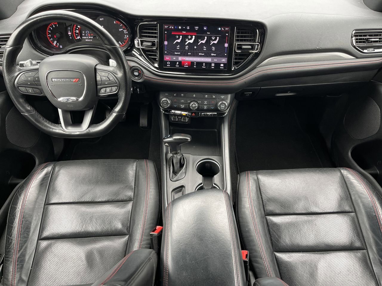 Used 2023 Dodge Durango GT image 2