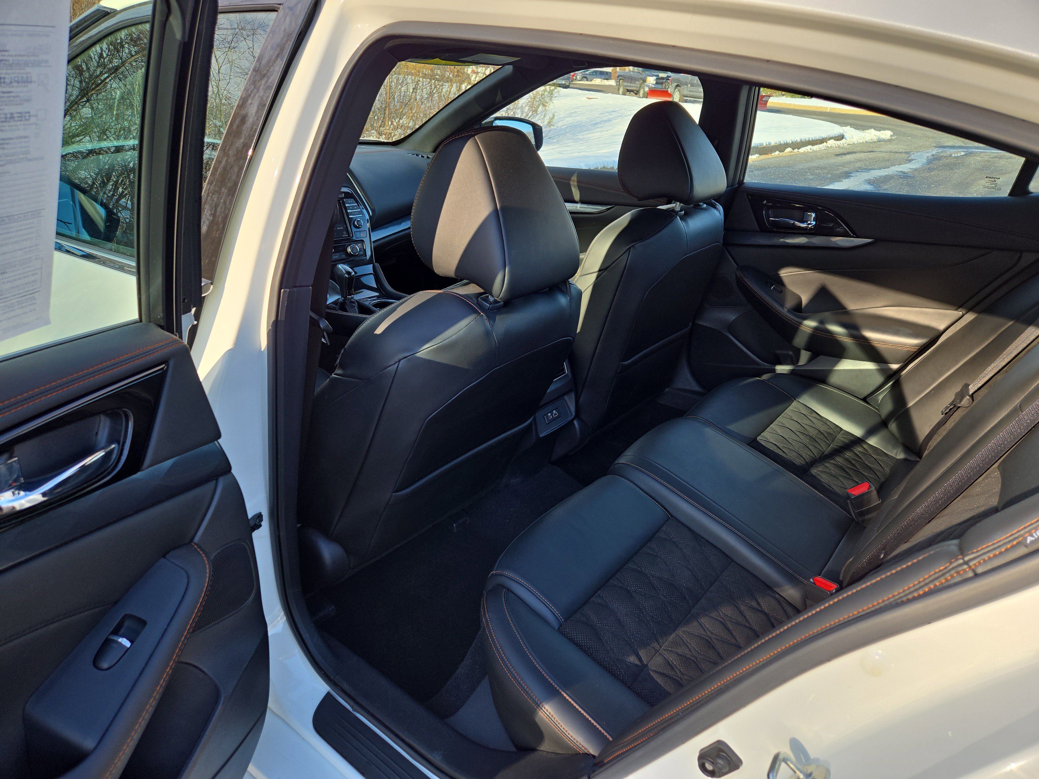 Used 2021 Nissan Maxima SR w/ Sport Mat Group image 26