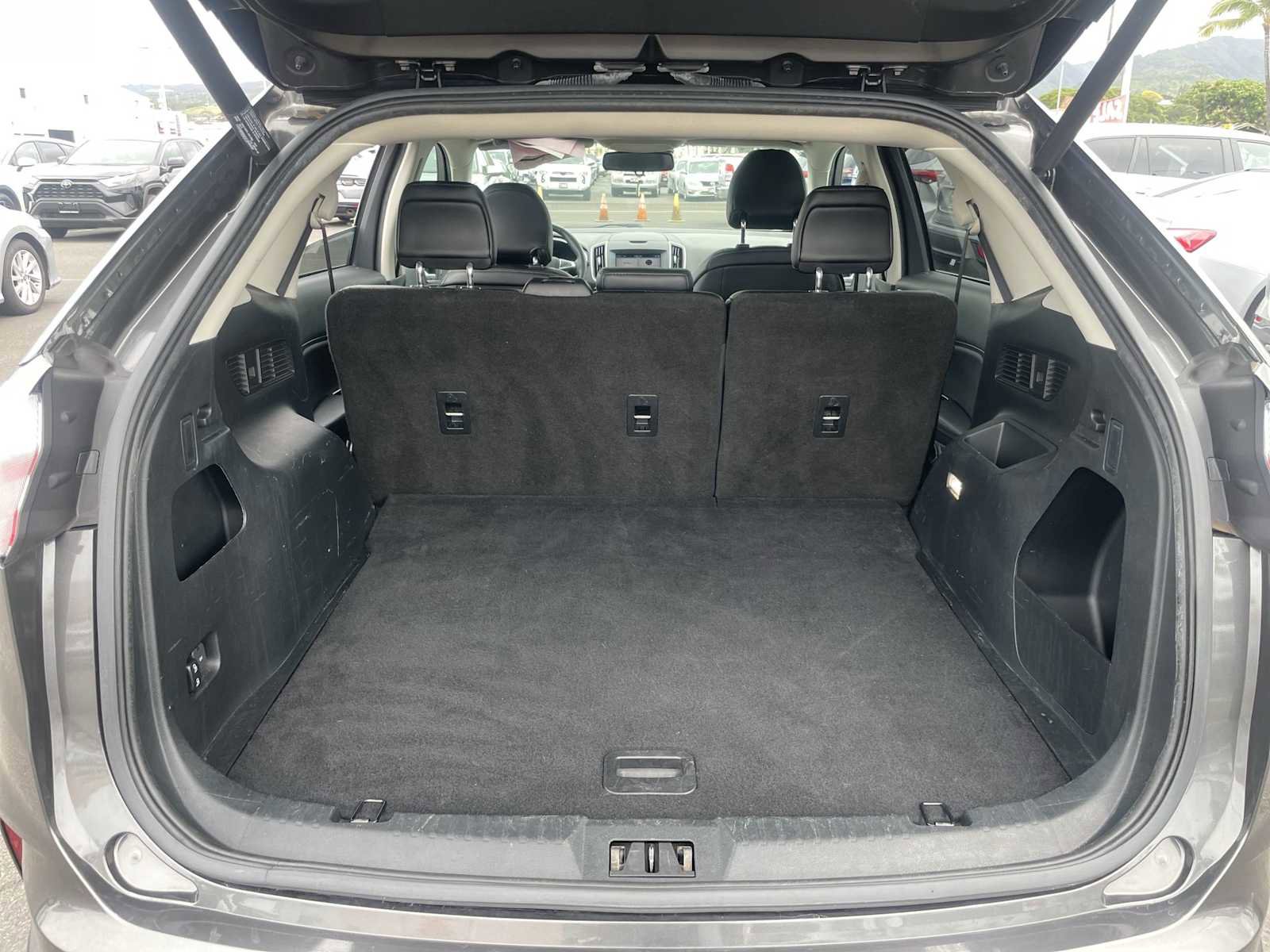 Used 2019 Ford Edge SEL w/ Equipment Group 201A image 20