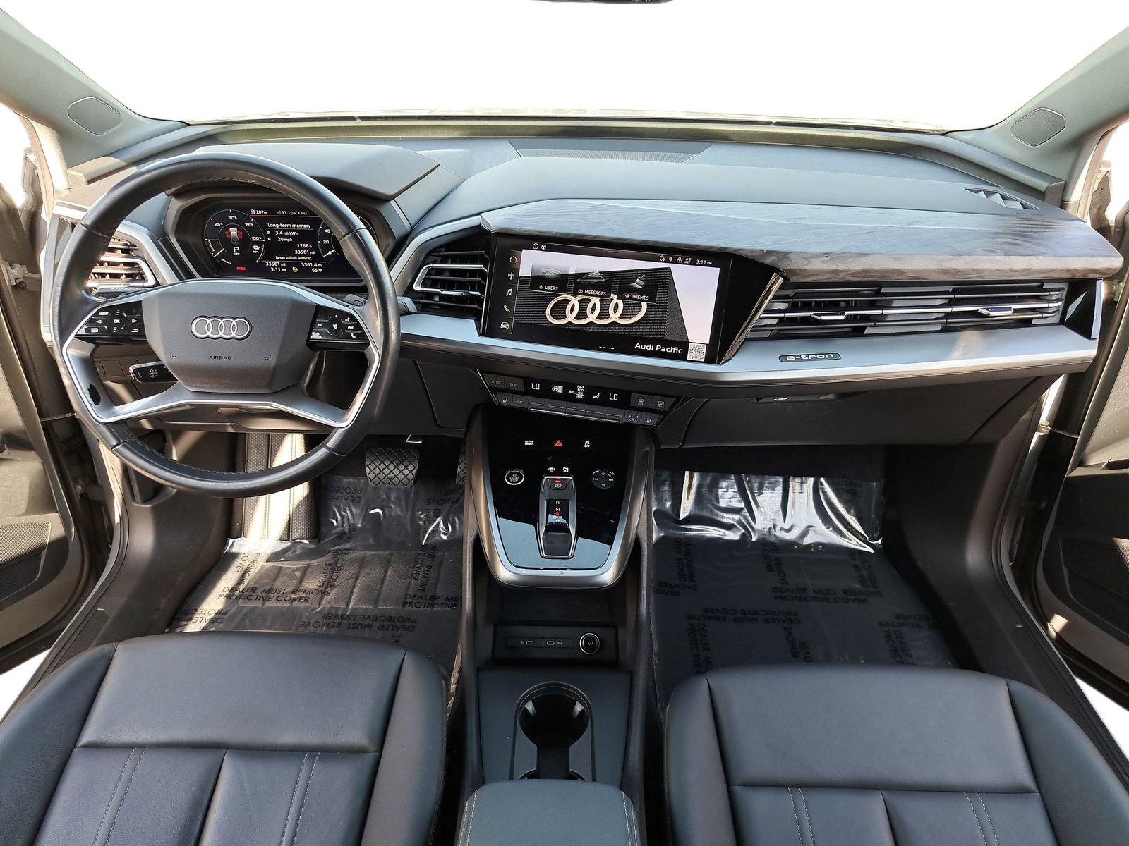 Certified 2024 Audi Q4 e-tron Premium image 9