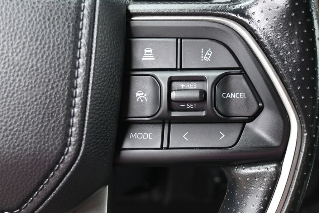 Certified 2026 Toyota Tundra SR5 AWD/4WD image 17