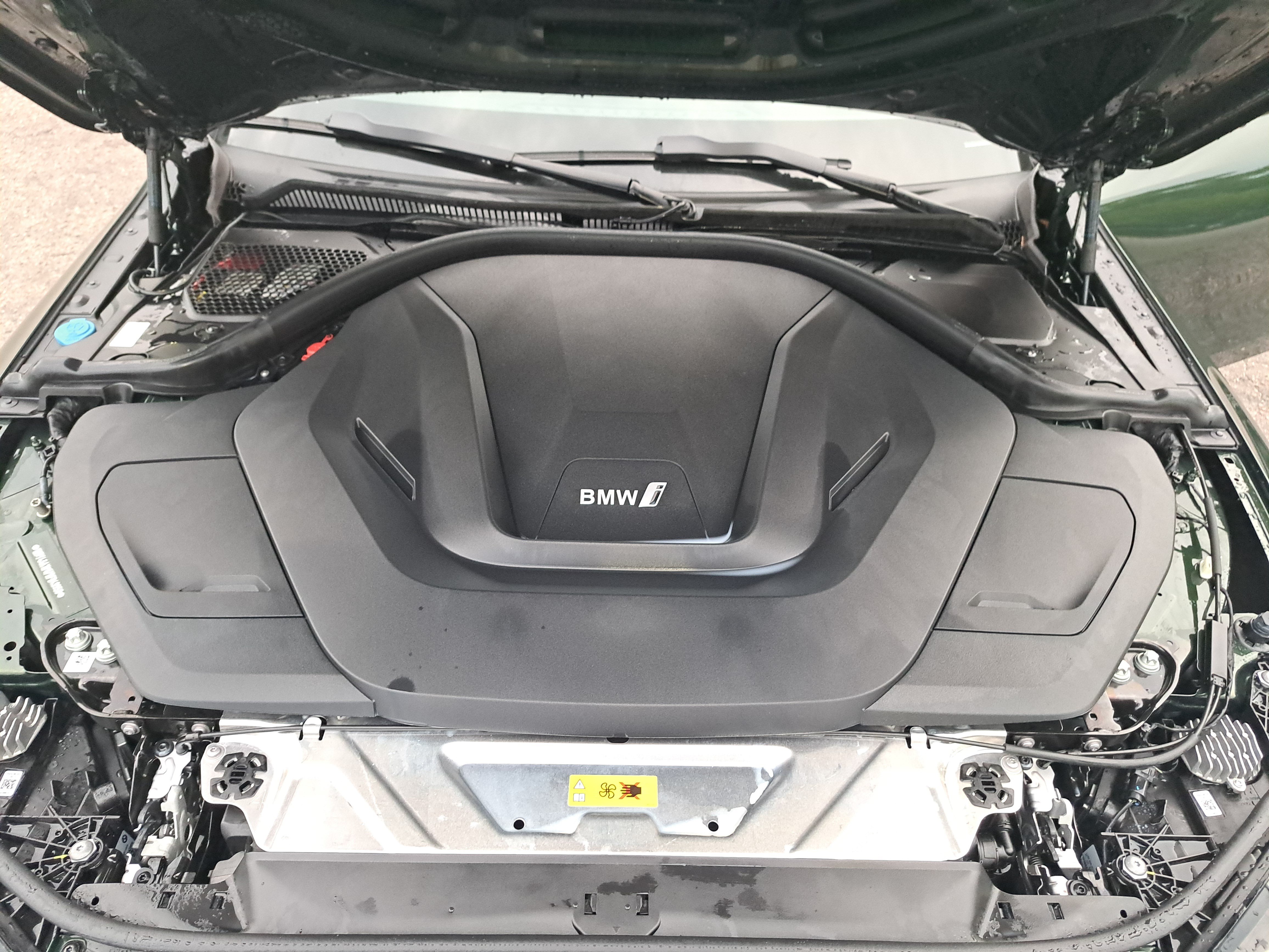 Used 2024 BMW i4 eDrive35 w/ Premium Package RWD image 31