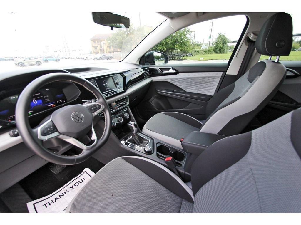 Certified 2024 Volkswagen Taos S AWD/4WD image 32