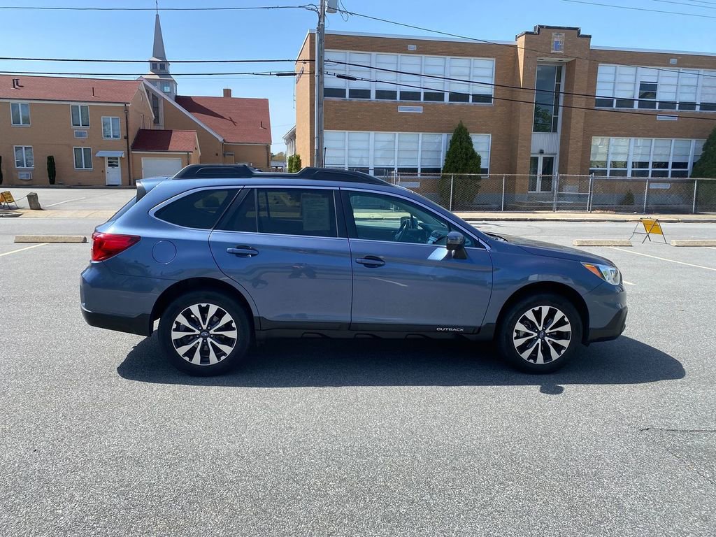 Used 2016 Subaru Outback 2.5i Limited image 4