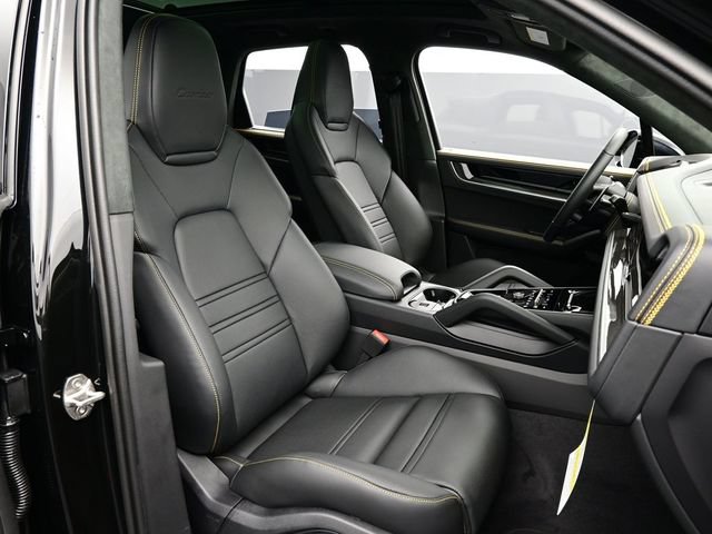 New 2026 Porsche Cayenne Turbo AWD/4WD image 22