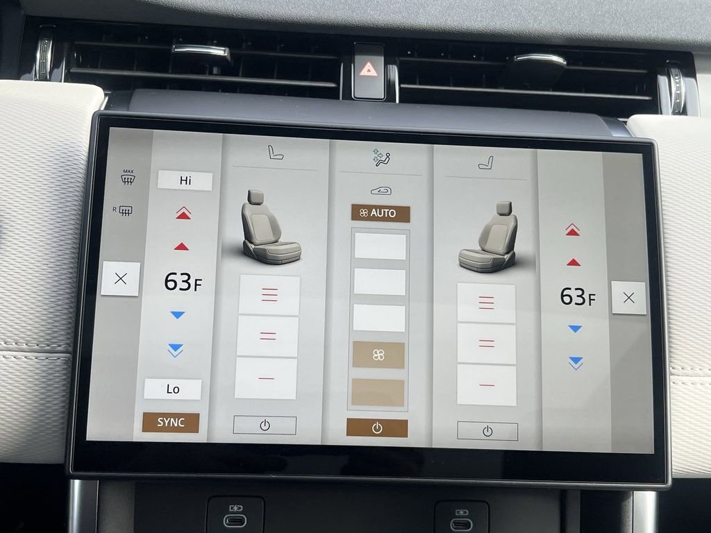 New 2026 Land Rover Discovery Sport Landmark image 26