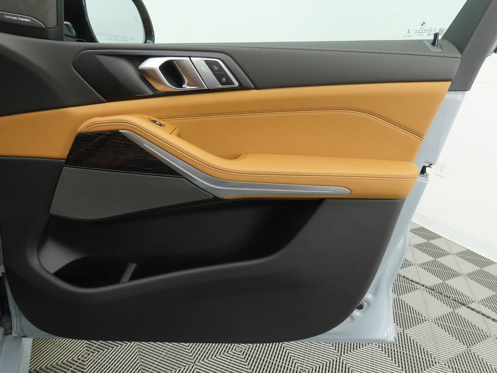 New 2026 BMW X5 sDrive40i w/ M Sport Package image 25