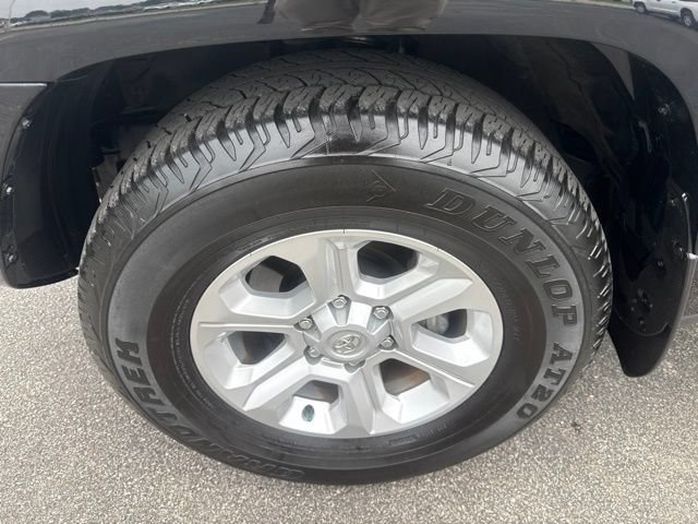 Used 2022 Toyota 4Runner SR5 RWD image 12