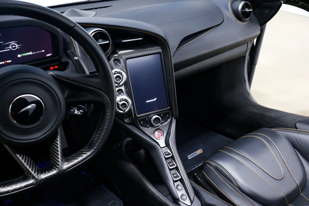 Used 2022 McLaren 765LT RWD image 50