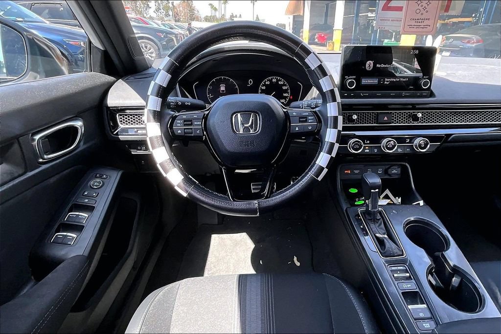 Used 2025 Honda Civic Sport image 7