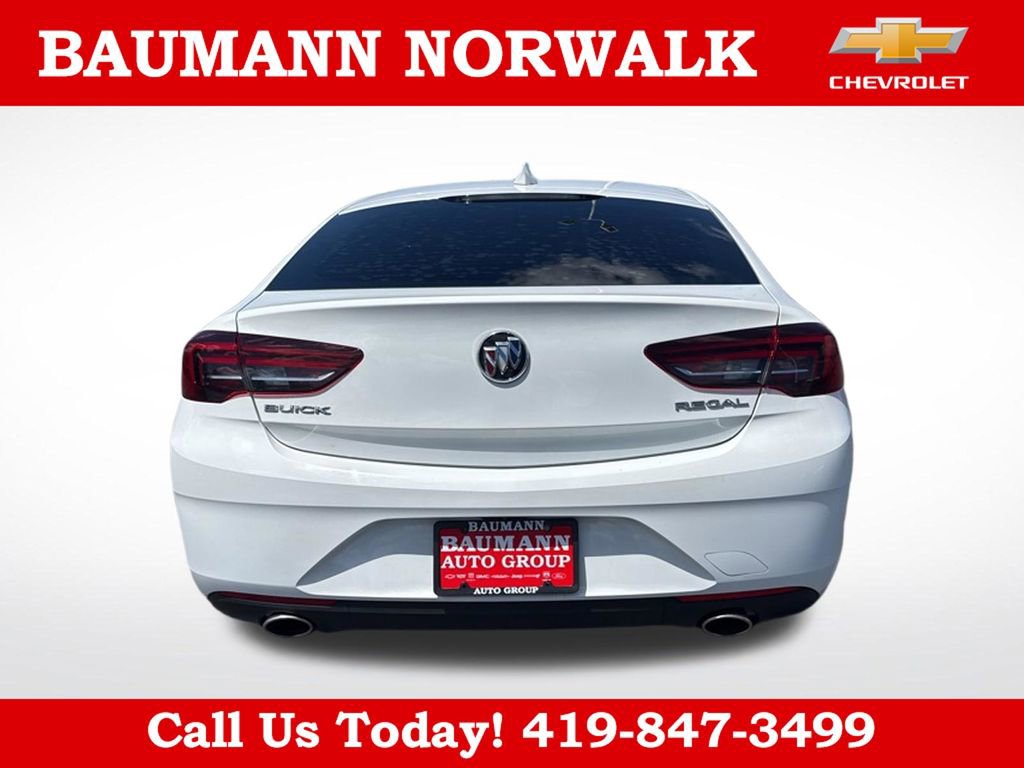 Used 2018 Buick Regal Preferred FWD image 6