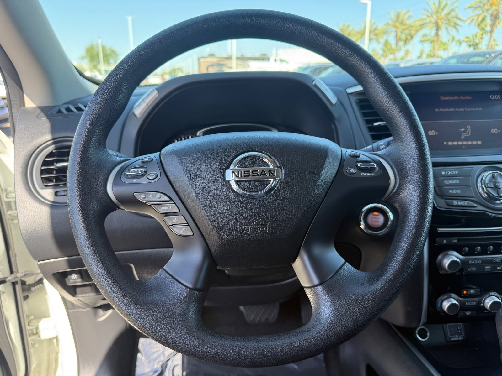 Used 2020 Nissan Pathfinder S AWD/4WD image 13