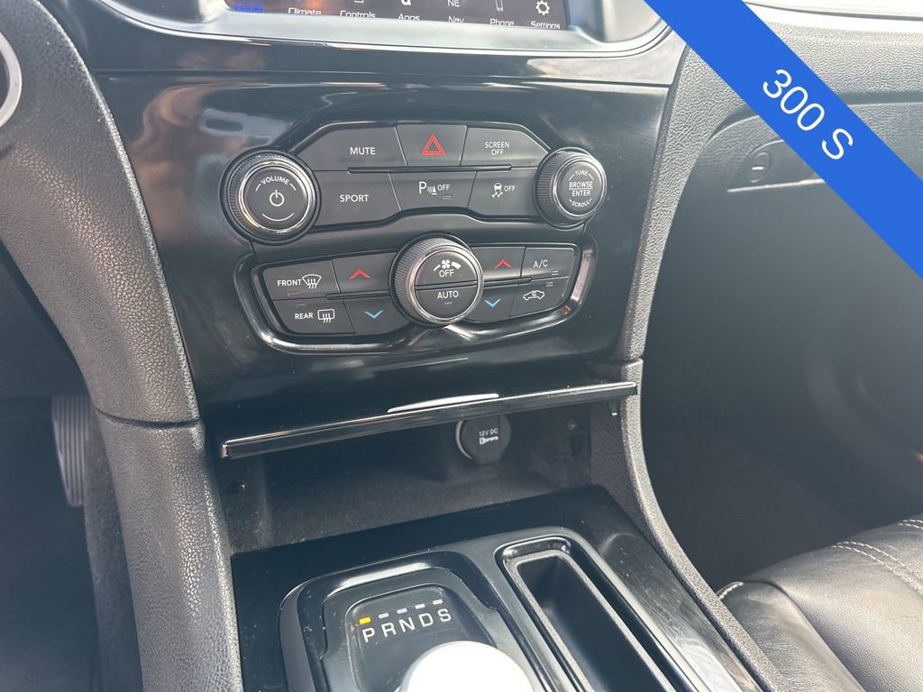 Used 2021 Chrysler 300 S image 17