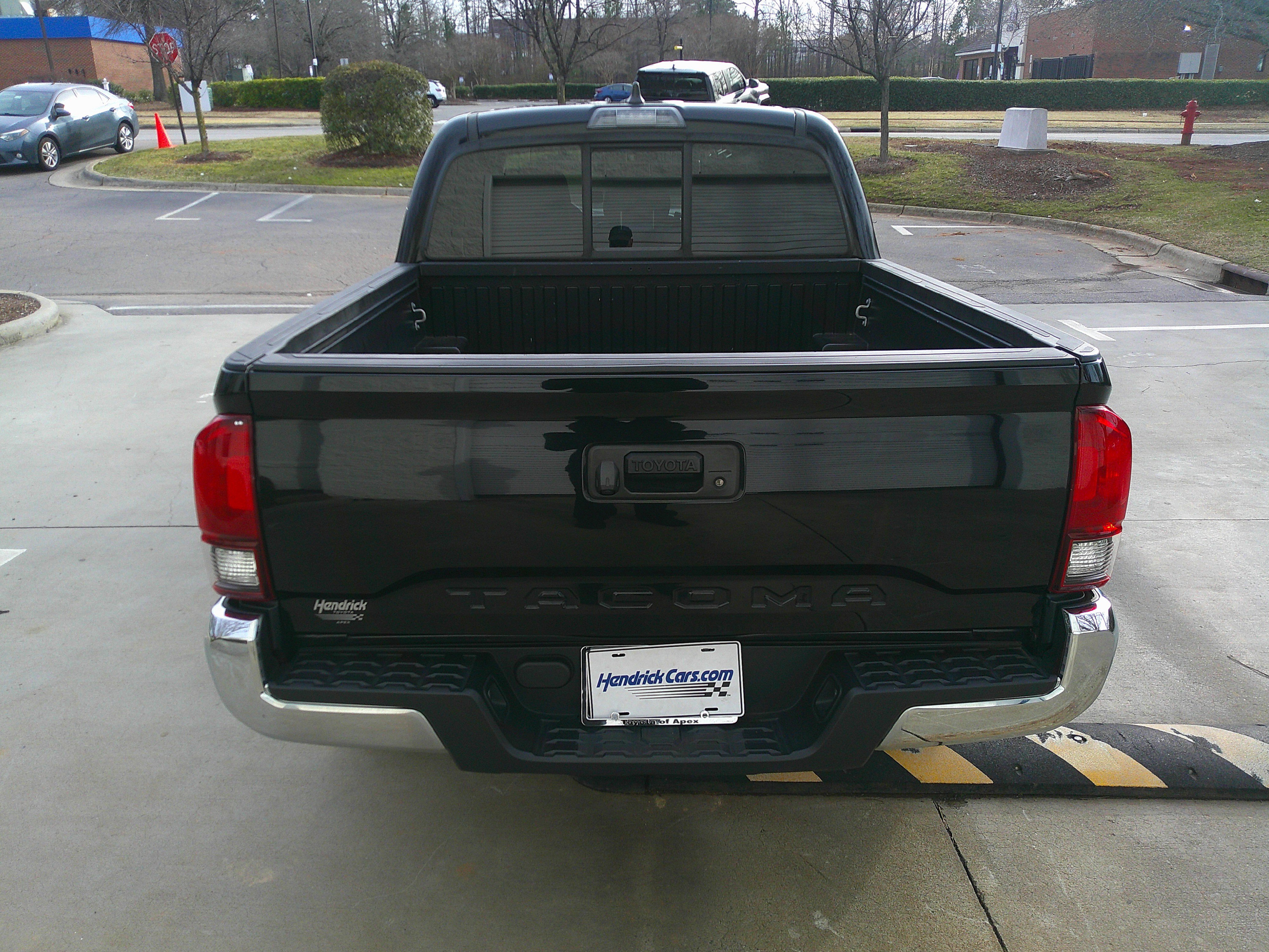 Used 2022 Toyota Tacoma SR5 image 11