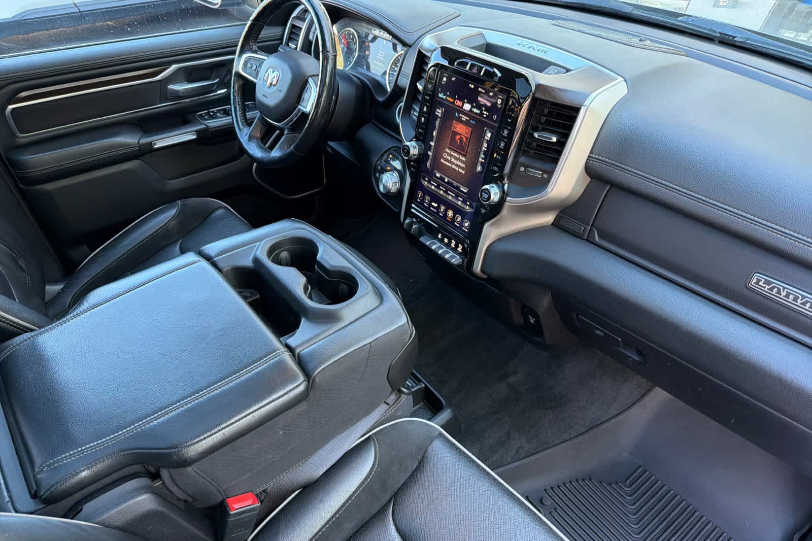 Used 2021 RAM 1500 Laramie AWD/4WD image 17