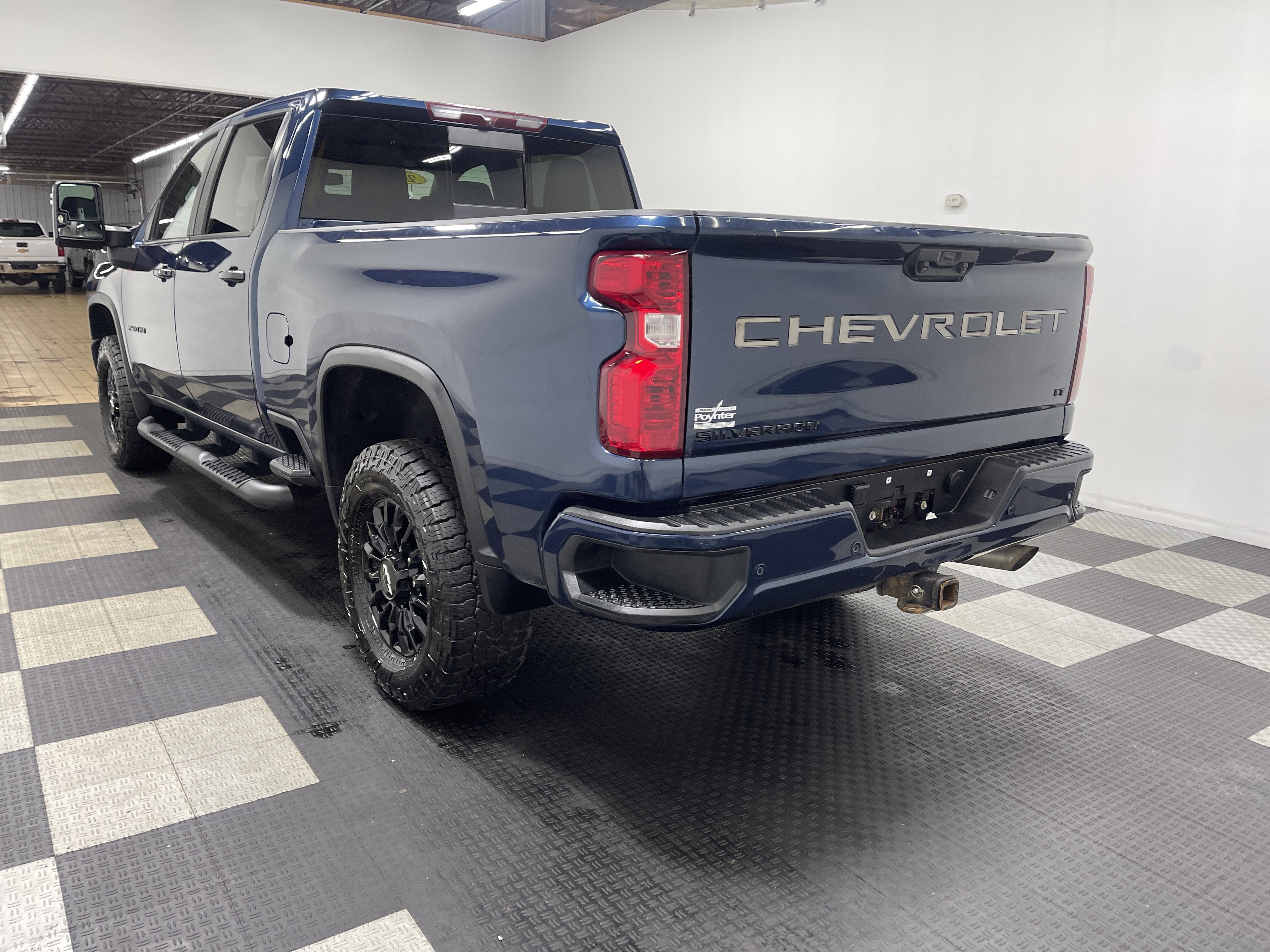 Used 2022 Chevrolet Silverado 2500 LT w/ Z71 Sport Edition AWD/4WD image 2
