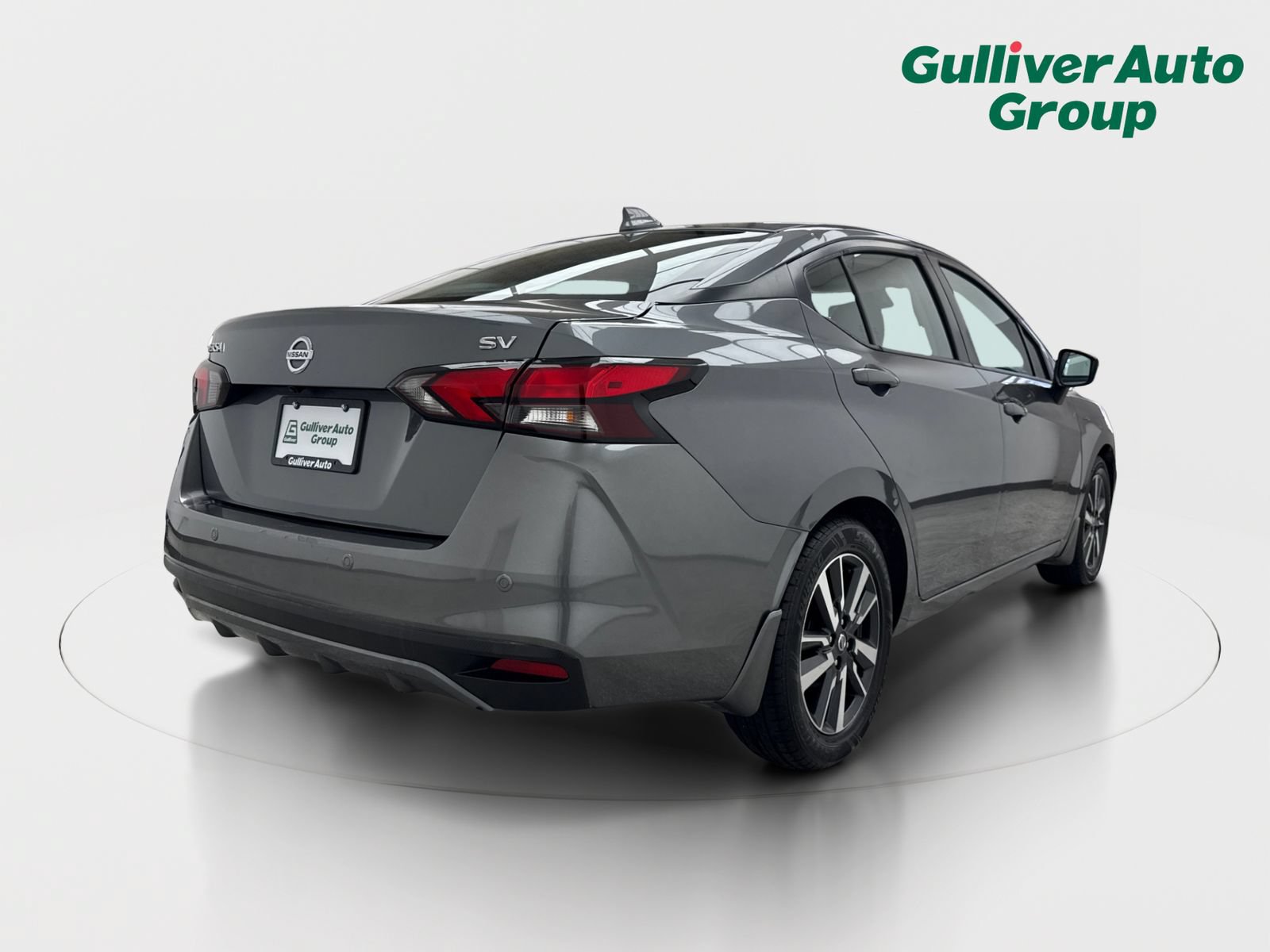 Used 2021 Nissan Versa SV FWD image 8