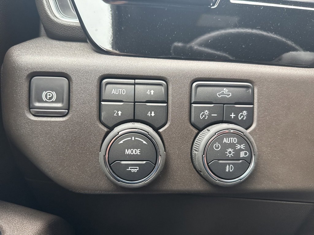 Used 2025 Chevrolet Silverado 1500 LT Trail Boss image 22