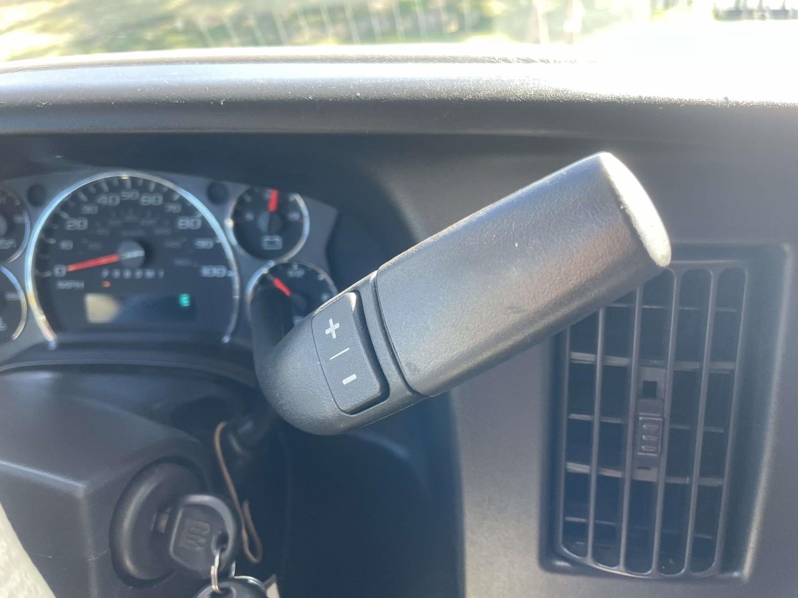 Used 2020 Chevrolet Express 2500 w/ Driver Convenience Package RWD image 19