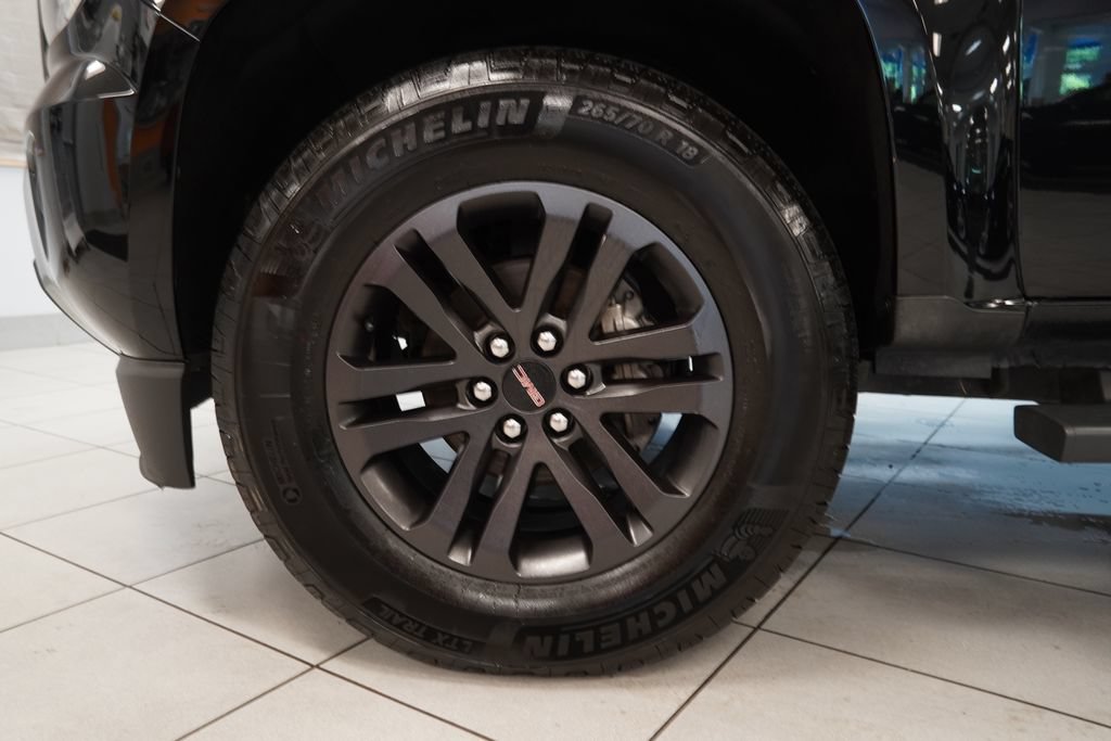 Used 2020 GMC Canyon SLE w/ Elevation Edition AWD/4WD image 14