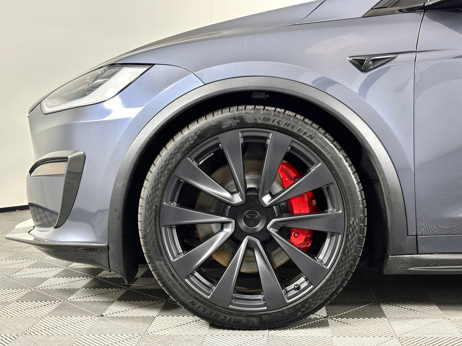 Used 2023 Tesla Model X AWD/4WD image 9