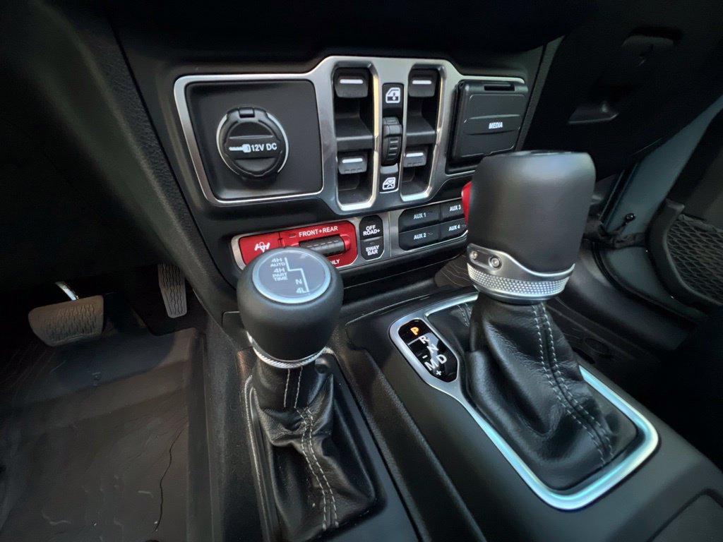 Certified 2026 Jeep Wrangler Unlimited Rubicon 392 w/ Quick Order Package 27X Moab AWD/4WD image 39