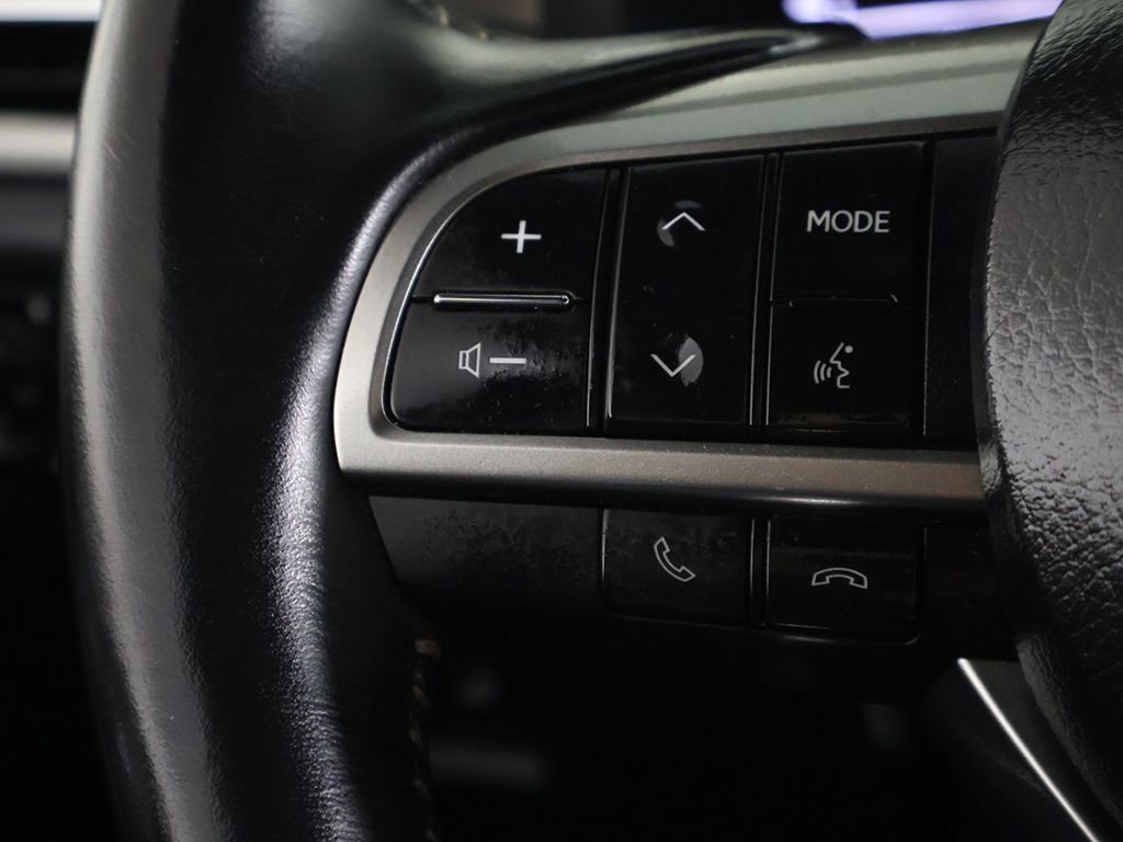 Used 2023 Lexus GX 460 Premium w/ Accessory Package AWD/4WD image 39