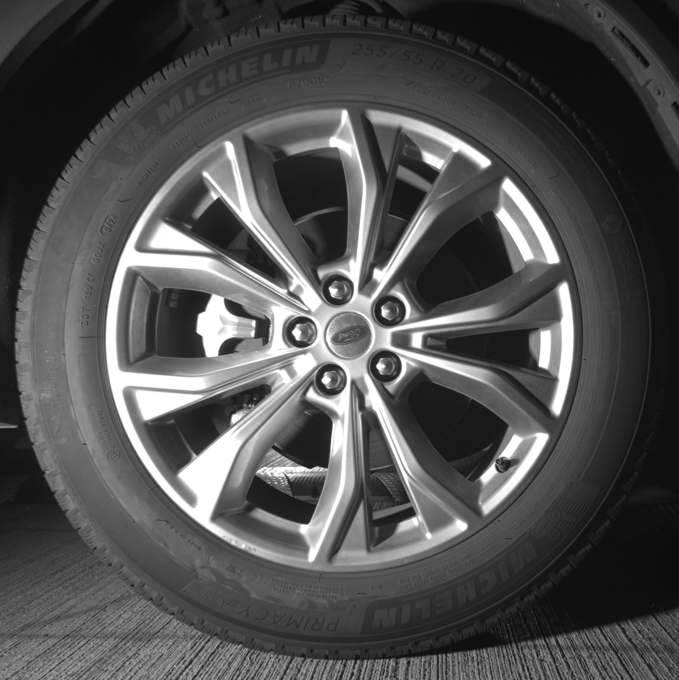 Used 2024 Ford Explorer Limited image 13