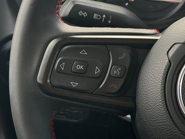 Used 2024 Jeep Gladiator Rubicon AWD/4WD image 12