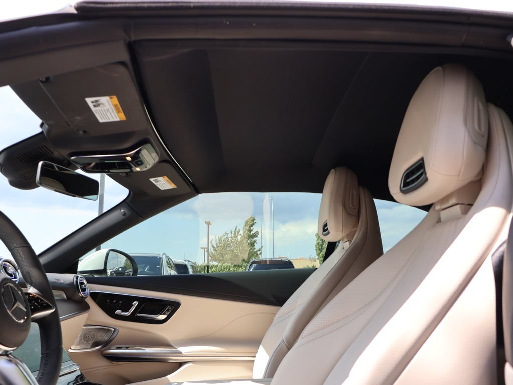 Certified 2026 Mercedes-Benz CLE 300 4MATIC Cabriolet image 15