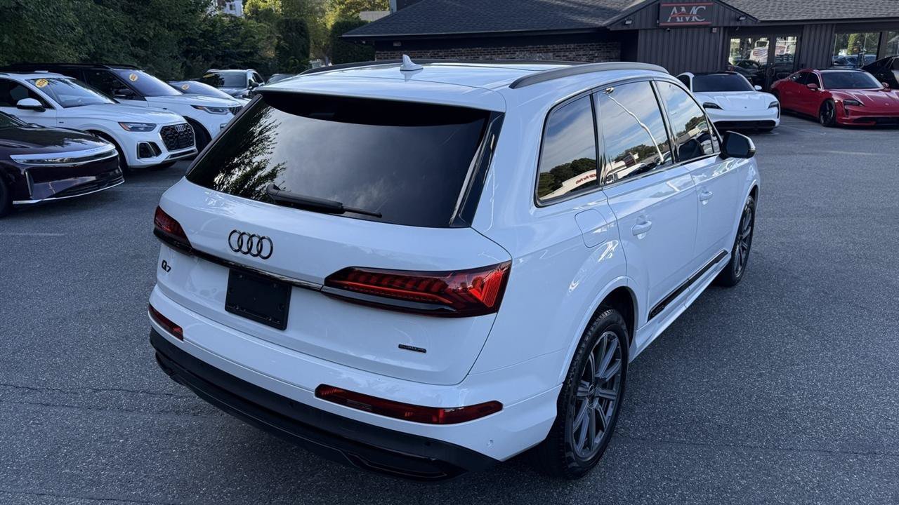 Used 2023 Audi Q7 2.0T Premium Plus w/ Premium Plus Package AWD/4WD image 18