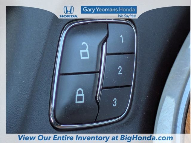 Used 2018 Lincoln MKC Reserve w/ Lincoln MKC Climate Package image 23