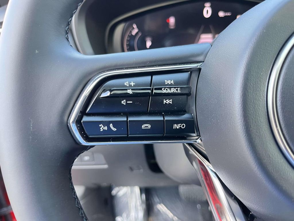 New 2025 MAZDA CX-70 Plug-In Hybrid w/ Premium Plus AWD/4WD image 16