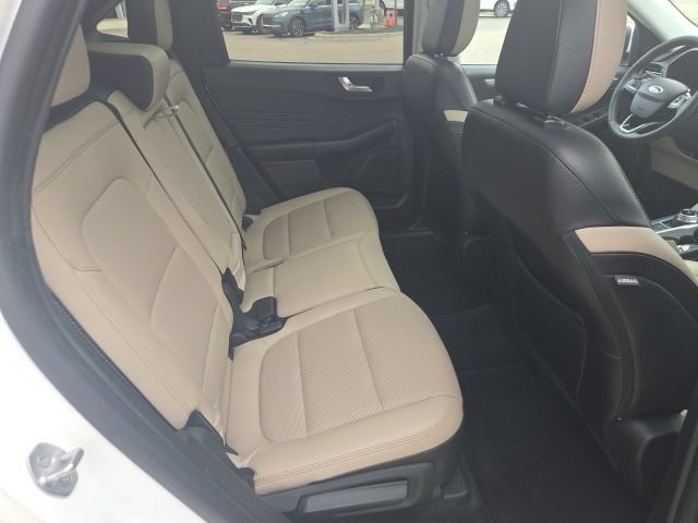 Used 2022 Ford Escape SEL w/ Technology Package AWD/4WD image 21