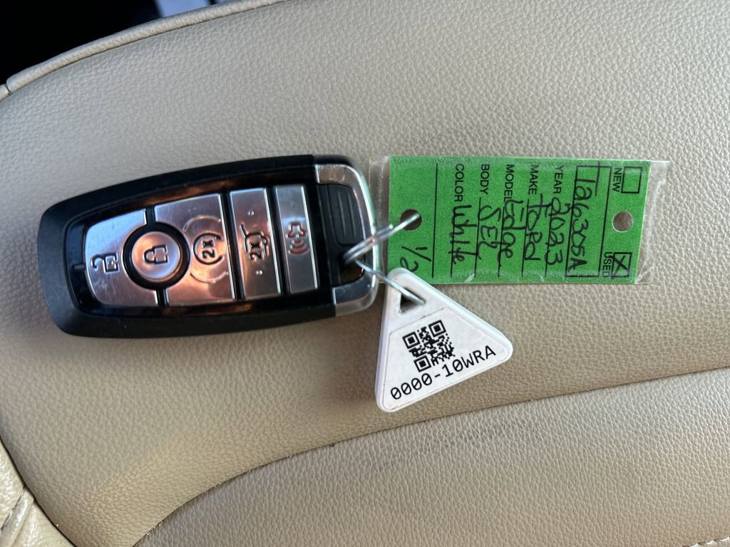 Used 2023 Ford Edge SEL w/ Convenience Package image 30