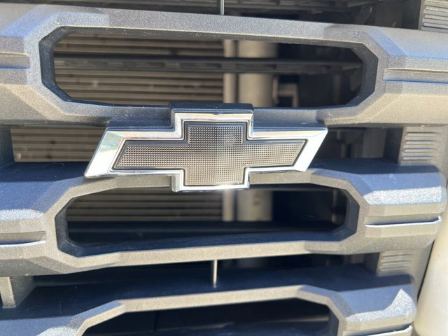 Used 2021 Chevrolet Silverado 2500 Custom w/ Custom Value Package AWD/4WD image 31
