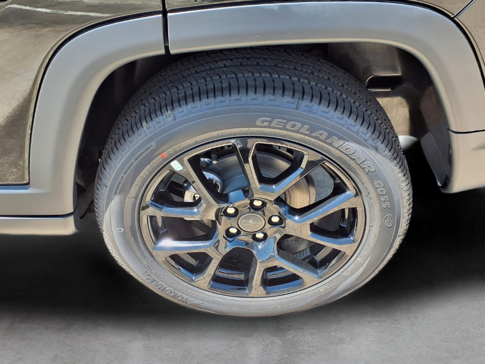 New 2026 Jeep Compass Latitude image 7