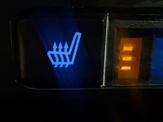 Used 2020 Toyota Tacoma TRD Sport image 13