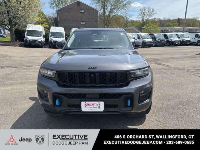 Used 2023 Jeep Grand Cherokee 30th Anniversary AWD/4WD image 5