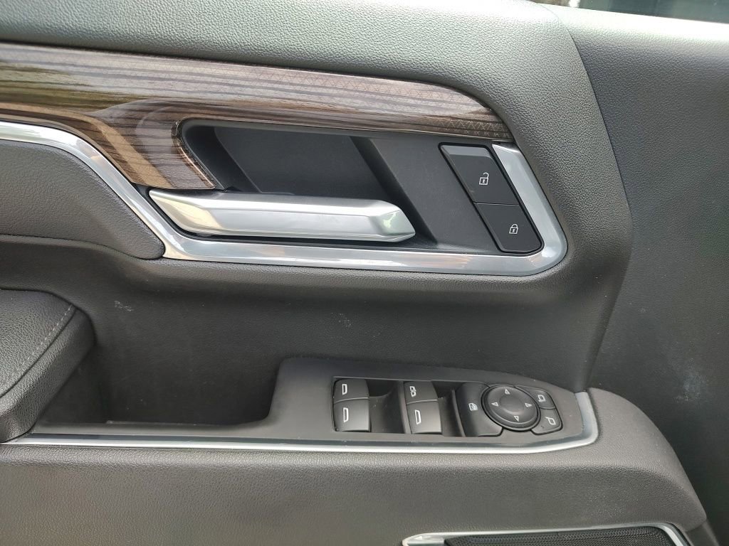 Used 2025 Chevrolet Silverado 2500 LT w/ Convenience Package AWD/4WD image 18