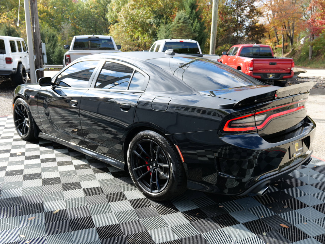 Used 2018 Dodge Charger R/T image 71