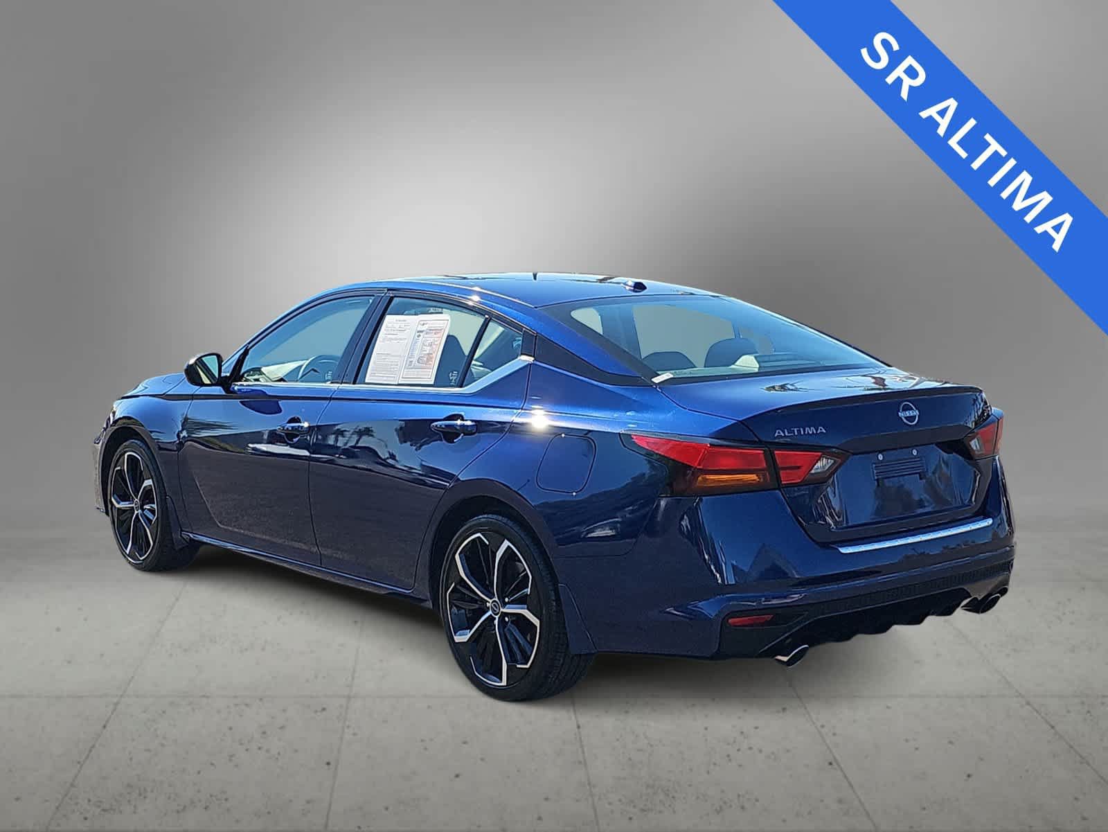Used 2023 Nissan Altima 2.5 SR FWD image 6