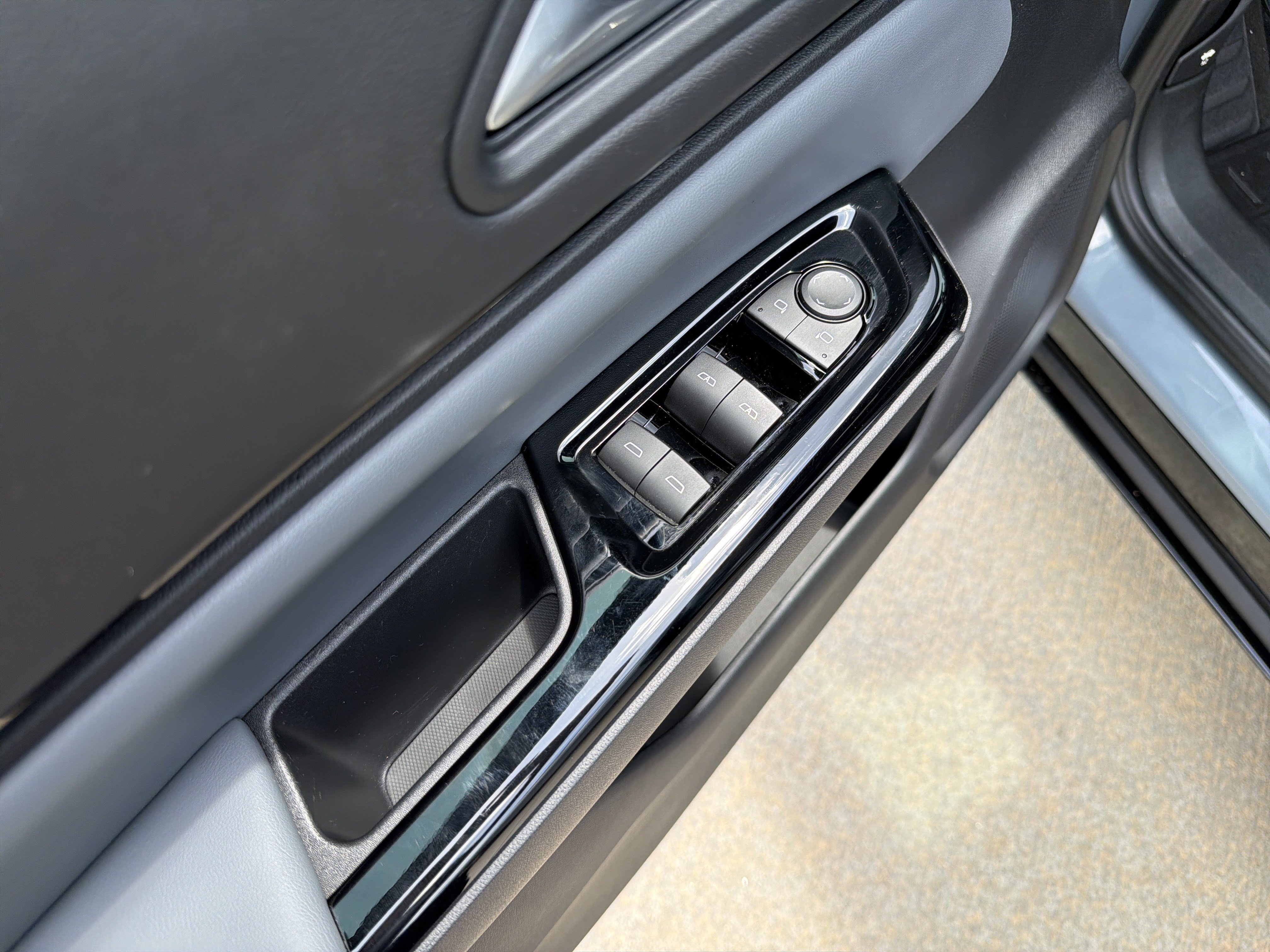 Used 2025 Honda Prologue Touring image 15