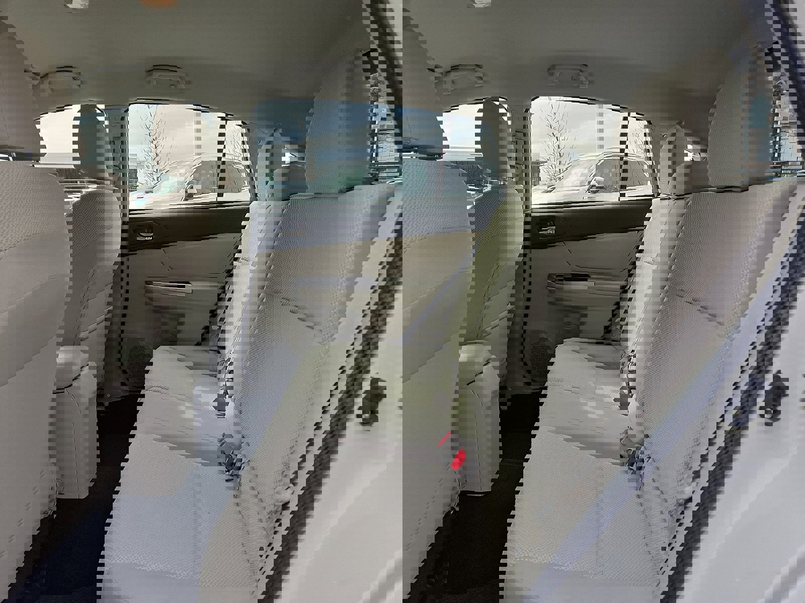 Used 2015 Subaru Impreza 2.0i Premium image 14