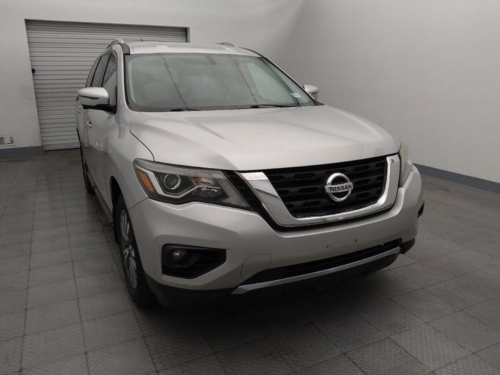 Used 2018 Nissan Pathfinder SL AWD/4WD image 14