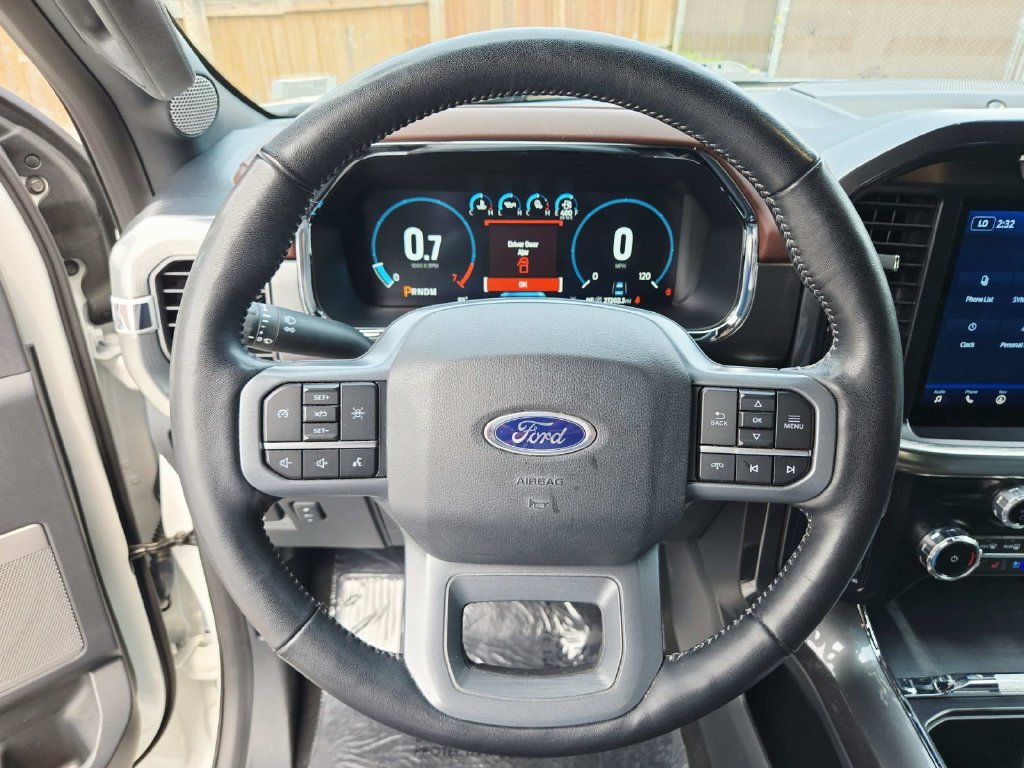 Used 2023 Ford F150 Lariat AWD/4WD image 22