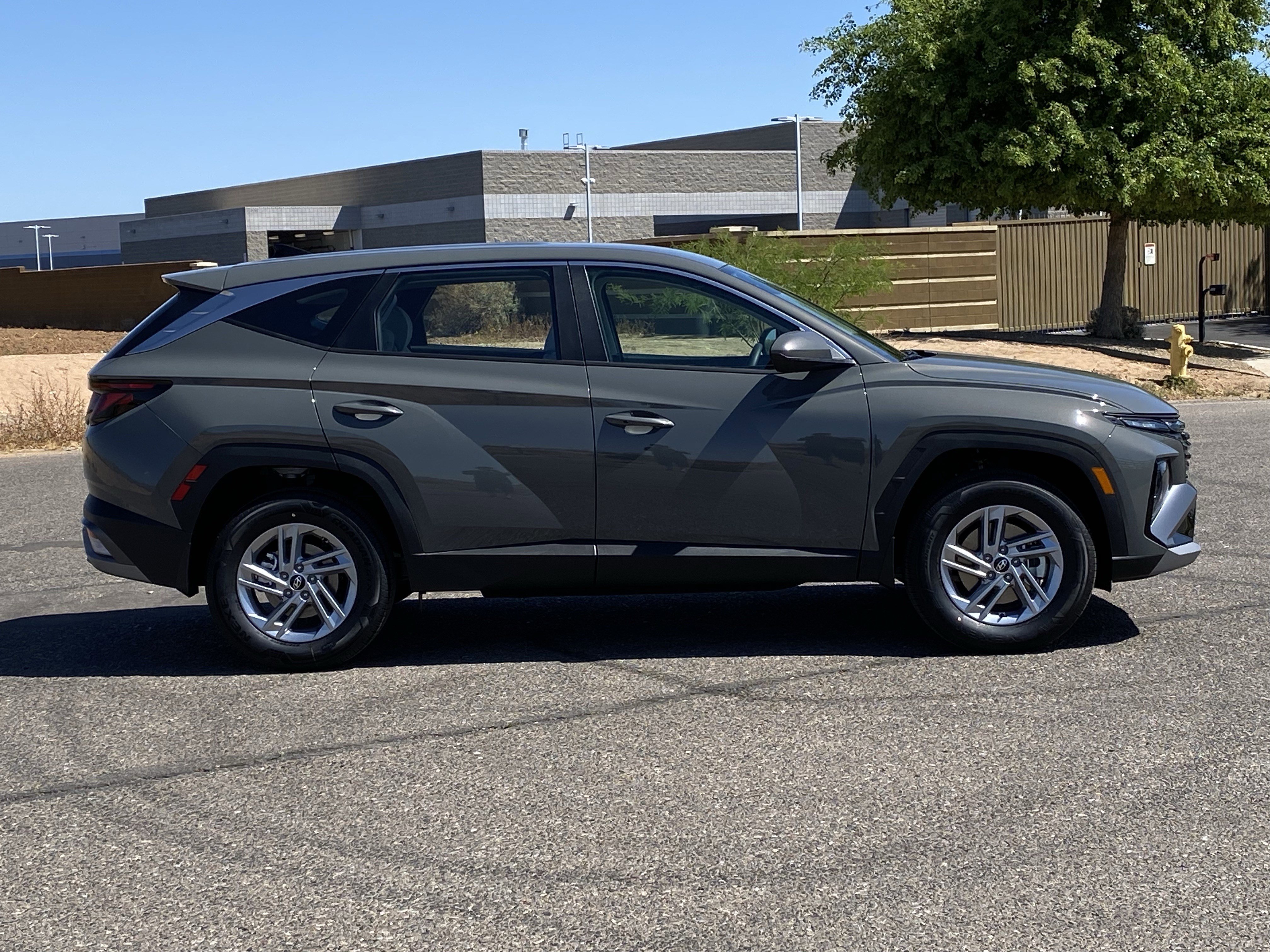 Certified 2026 Hyundai Tucson SE video 2