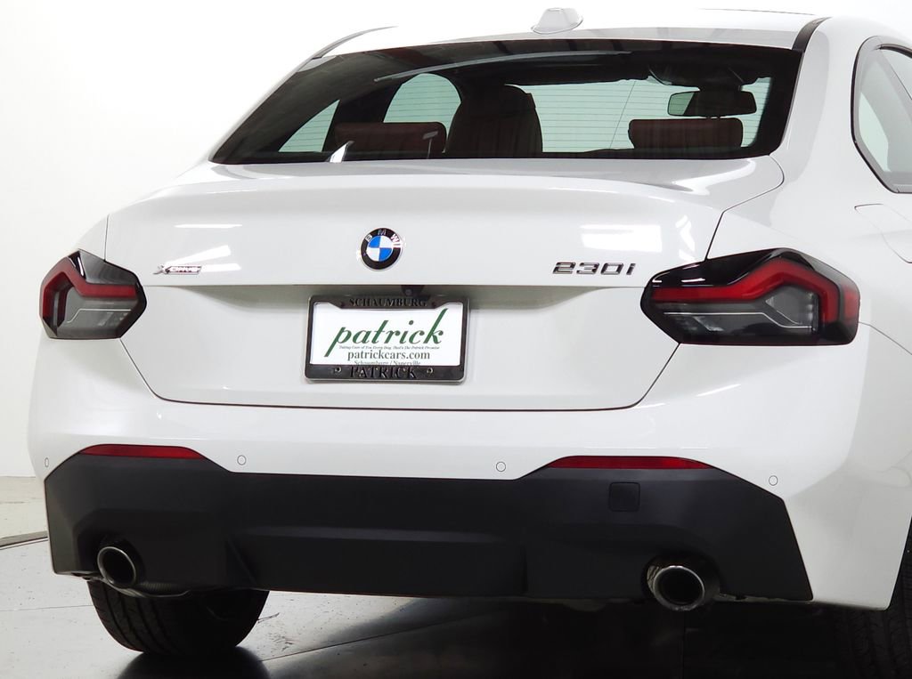 Used 2024 BMW 230i xDrive Coupe w/ Convenience Package AWD/4WD image 10