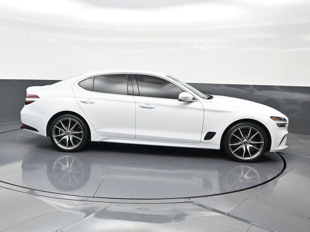 Used 2022 Genesis G70 3.3T AWD/4WD image 7